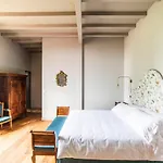 Chateau Sigalas Rabaud Bed & Breakfast 4*